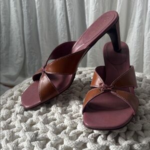 Two-Tone Slide Heels in Plum and Cognac Leather